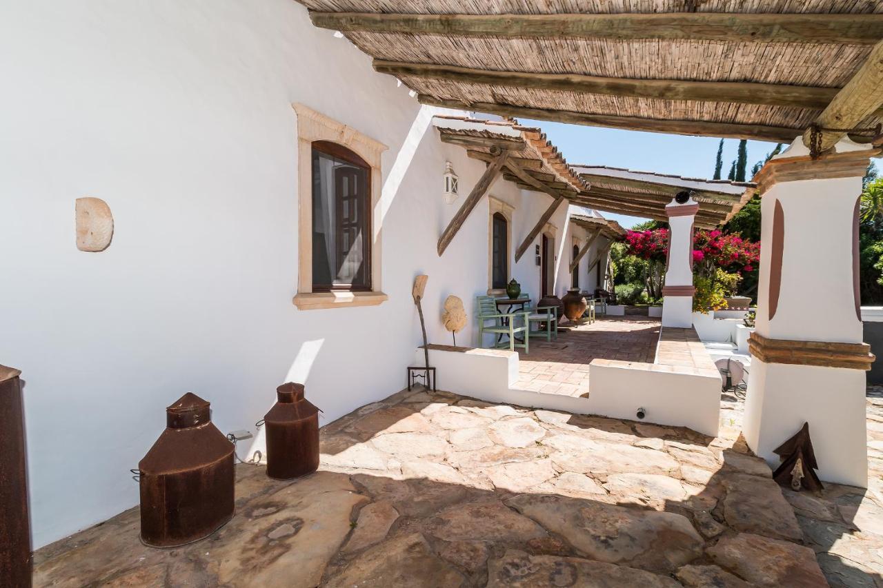 Casa Belaventura Bed & Breakfast Boliqueime Bagian luar foto