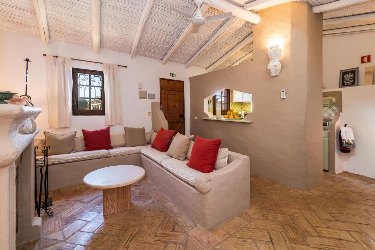 Casa Belaventura Bed & Breakfast Boliqueime Bagian luar foto
