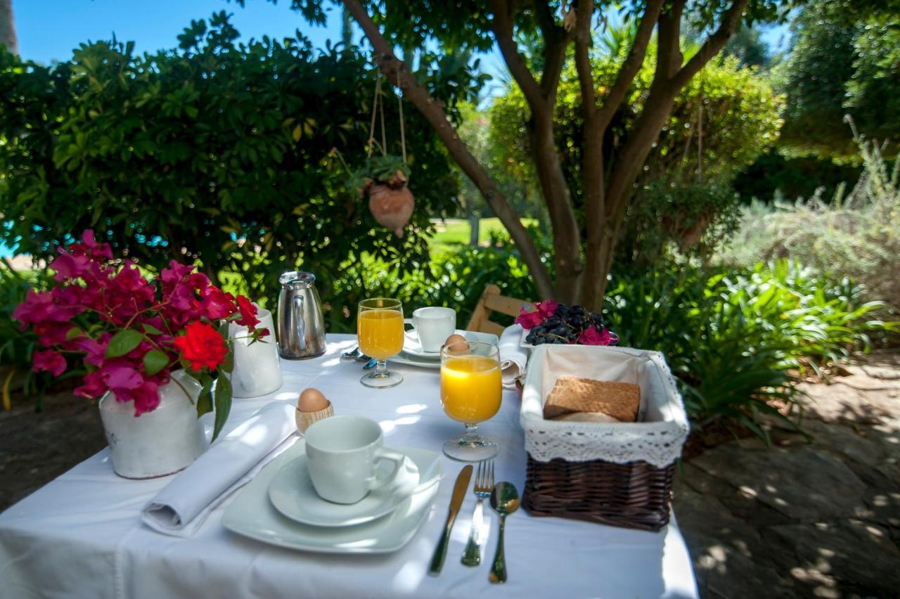 Casa Belaventura Bed & Breakfast Boliqueime Bagian luar foto